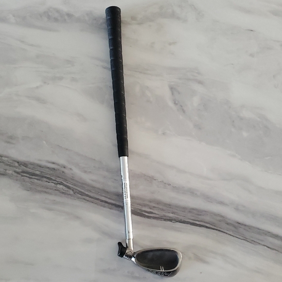 Unique, Rare, Compact All-in-One Golf Club - Picture 2 of 6